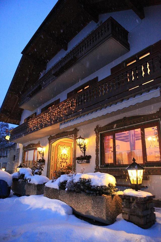 Gasthof Karlwirt Sankt Andra im Lungau ภายนอก รูปภาพ